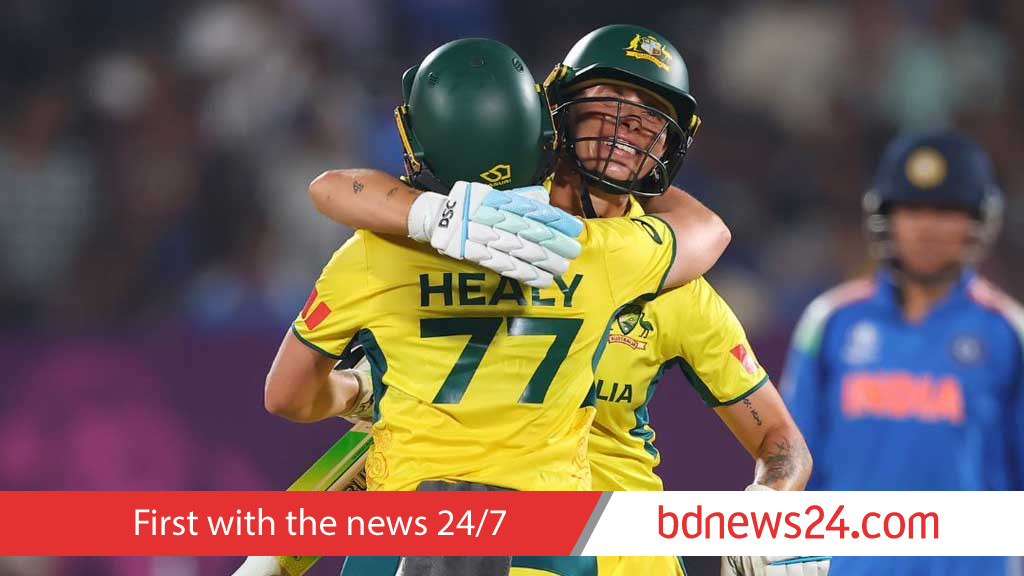 Healy century powers Australia to record World Cup chase against India