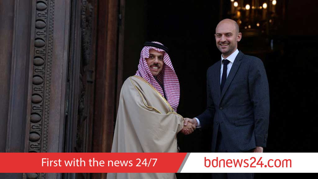 Europeans, Arabs flesh out Gaza transition ideas to weigh on Trump plan