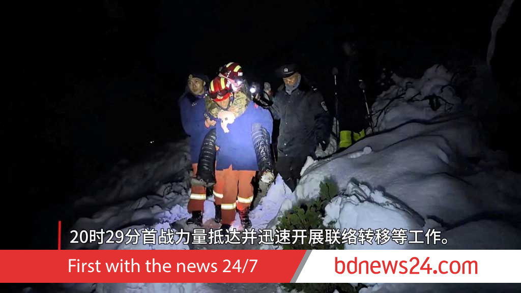 All stranded Everest hikers evacuated from remote Tibetan valley