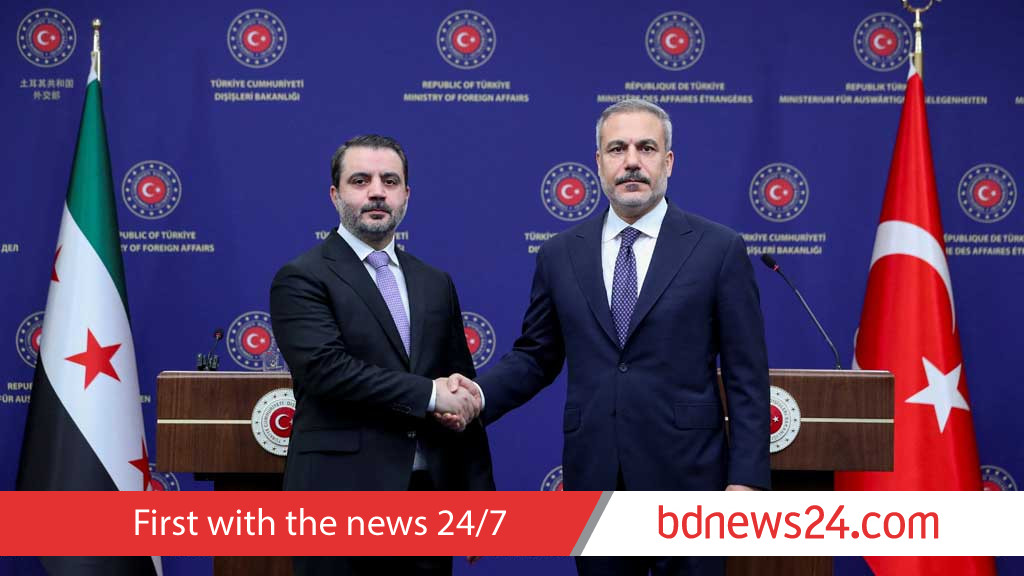 Turkey's foreign minister to meet Syrian officials in Ankara