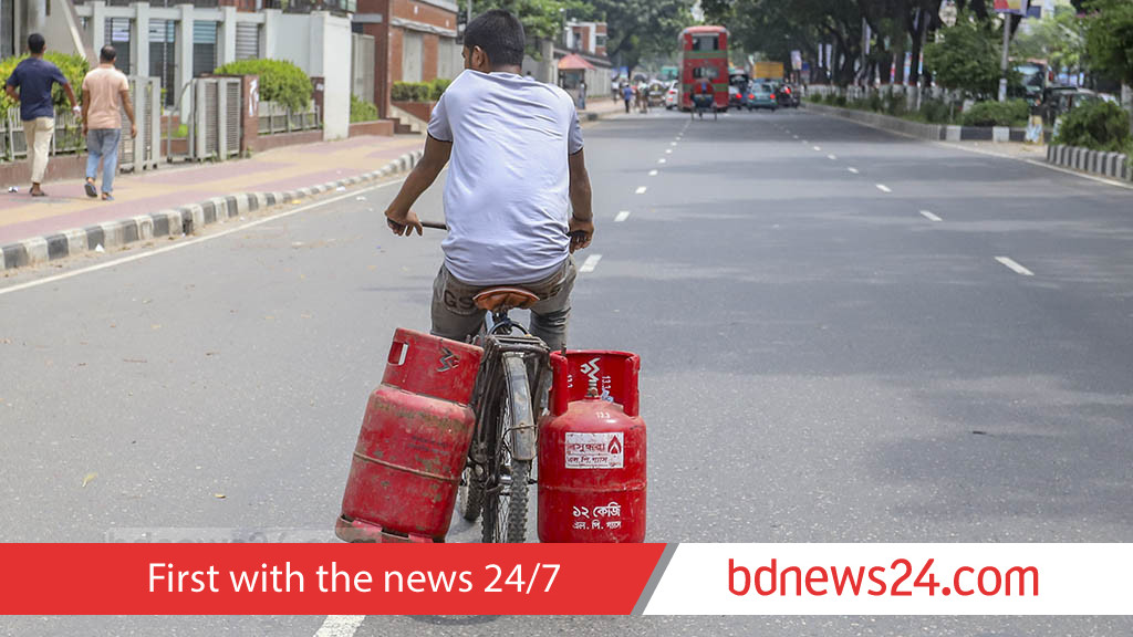 Bangladesh cuts 12kg LPG cylinder price by Tk 29 for October