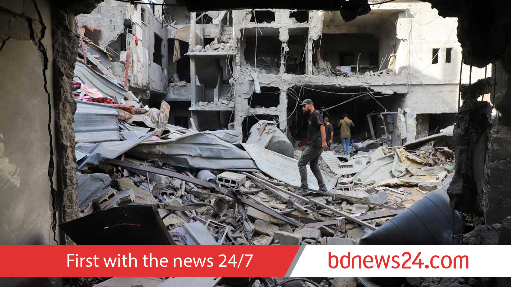 Israel strikes Gaza as Palestinians pin hopes on Trump Gaza plan