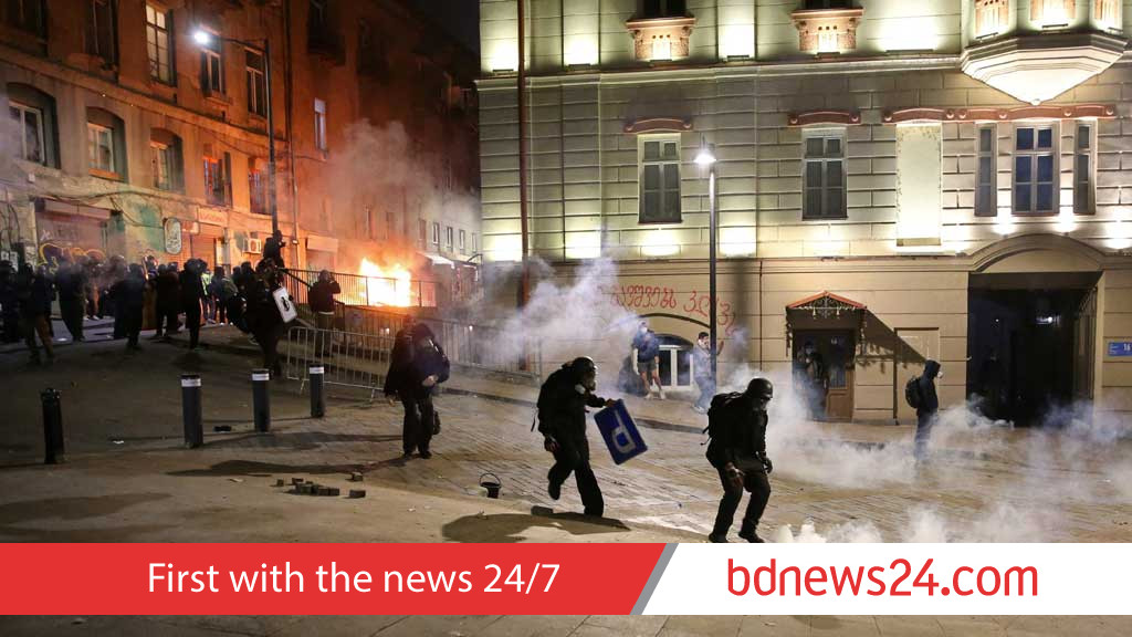 Georgian police clash, detain protesters as ruling party says it won local elections