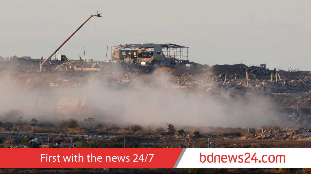 Hamas says it handed over list of Israelis and Palestinians for swap deal