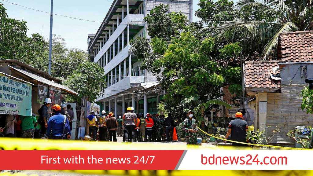 Indonesia school collapse death toll rises to 36, search for bodies continues