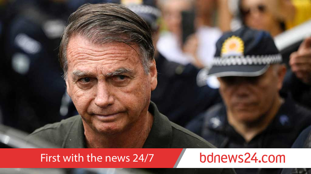 Brazil Supreme Court justice keeps Bolsonaro under house arrest