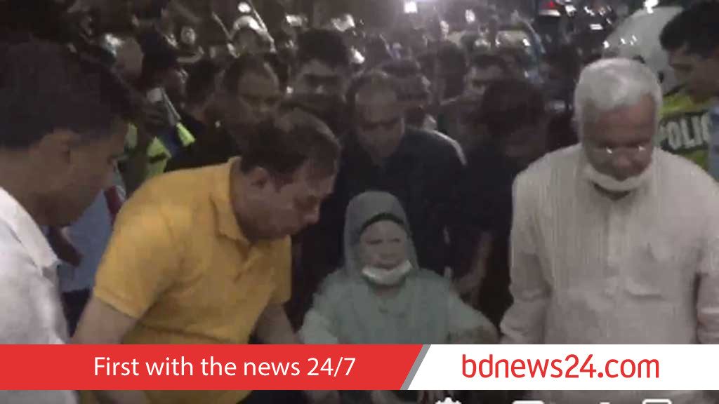 Khaleda Zia taken to hospital at midnight
