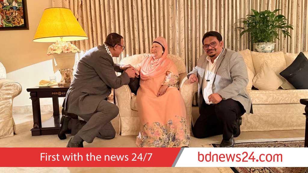 Khaleda meets envoy, shows sympathy for Gaza’s women, children