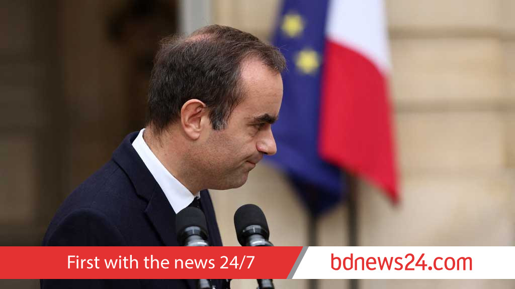 France in crisis as government quits just hours after being appointed