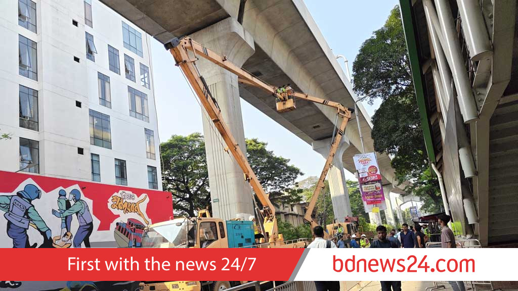 Metro rail victim Azad’s family seeks Tk 100 million, job as compensation