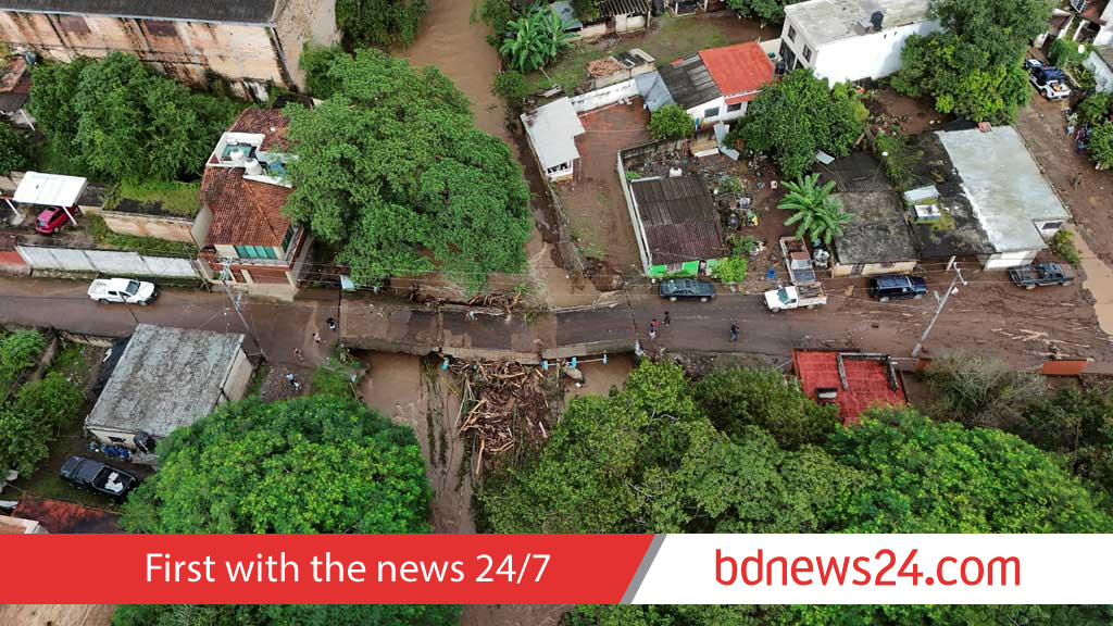 Torrential rains, flooding leave at least 64 dead, 65 missing in Mexico