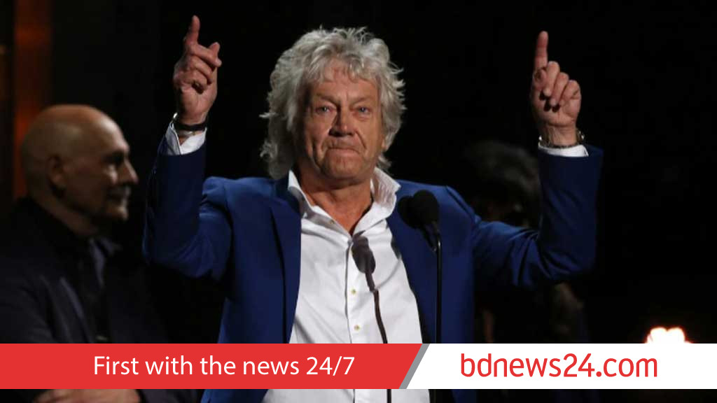 Moody Blues singer and bassist John Lodge dies at 82