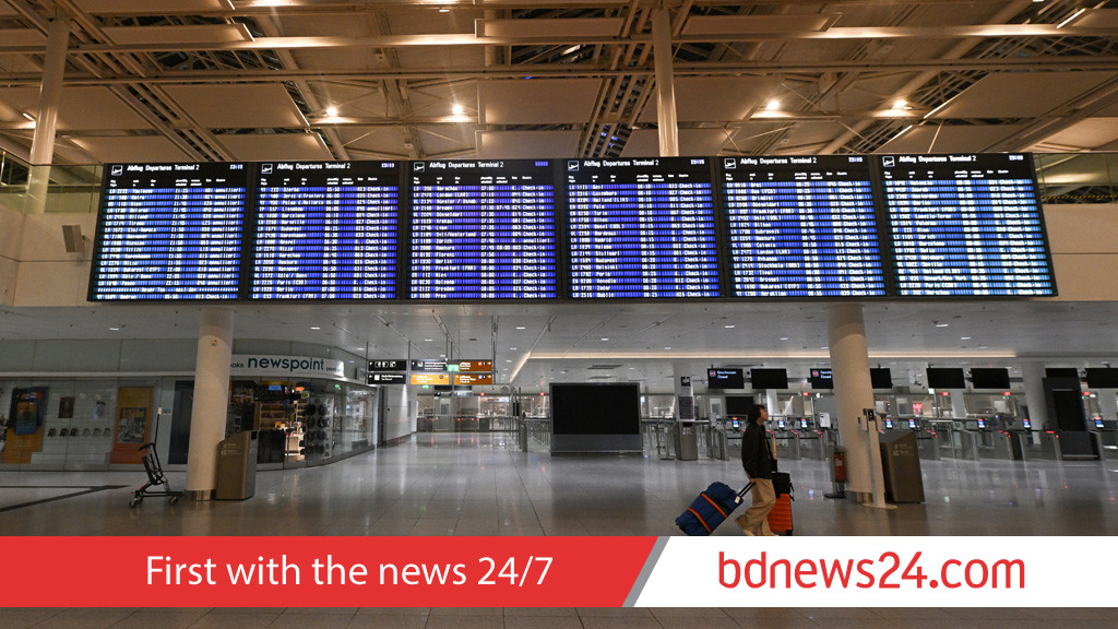 Munich airport begins slow reopening after late-night drone sightings
