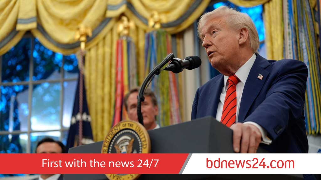 White House lays off thousands of US government workers, blaming shutdown
