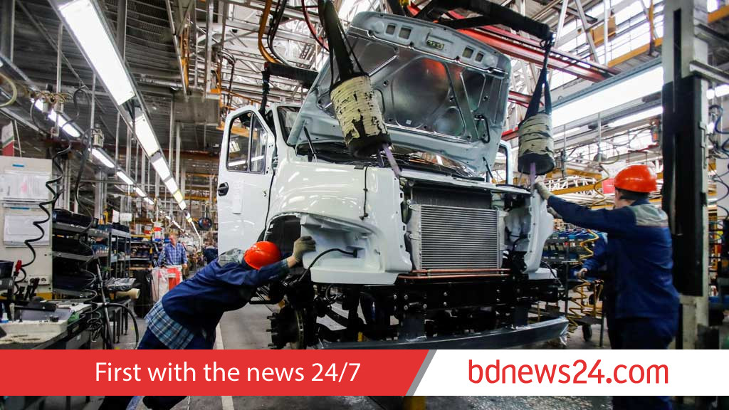 Russia's industrial titans furlough workers as its war economy stalls