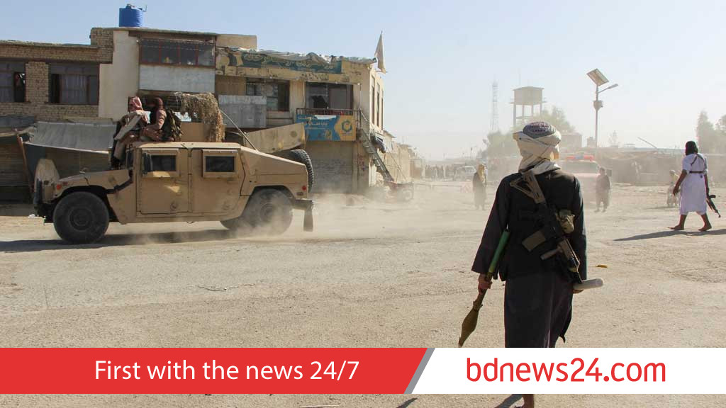 Pakistan says it's ready for talks with Afghanistan, Kabul residents recall airstrike shock