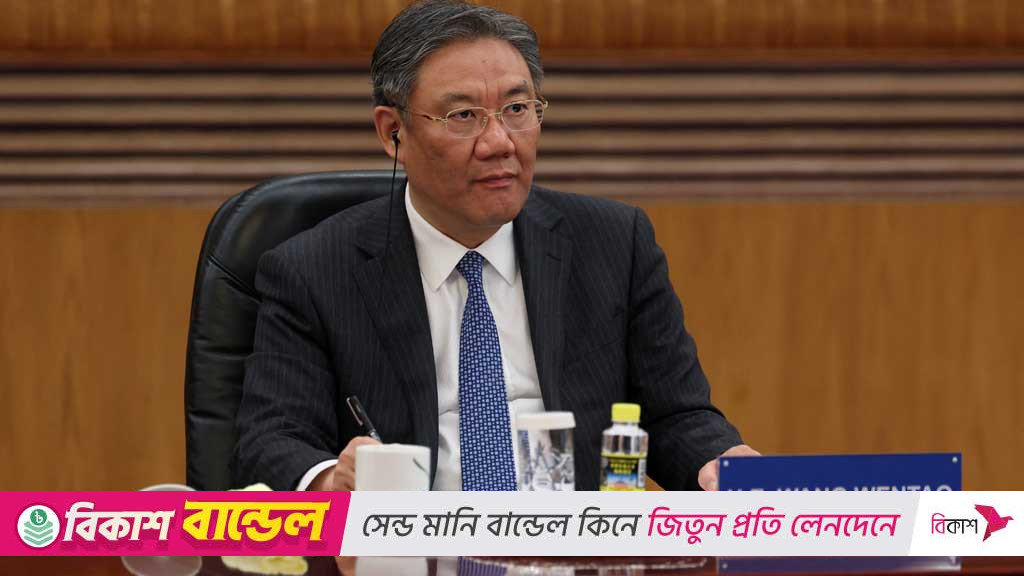 China tightens rare earth export controls, targets defence, semiconductor users