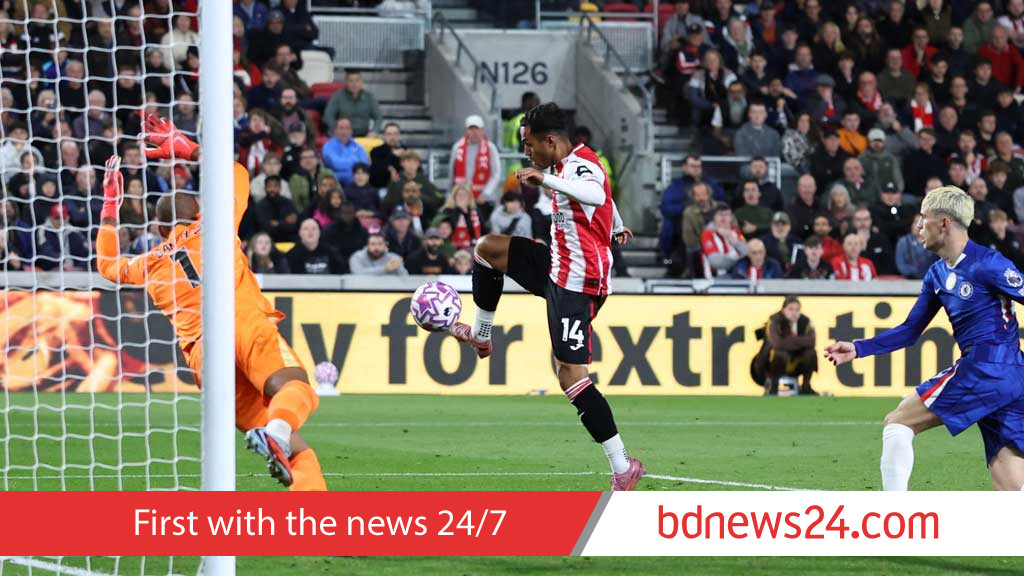 Late Carvalho goal earns Brentford draw with Chelsea