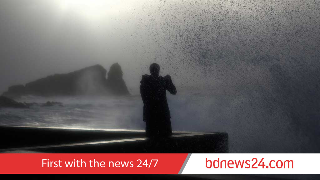Cyclone Gabrielle hits Azores less fiercely than expected