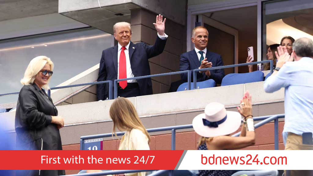 Trump arrives at US Open to cheers and boos, spurs security delay