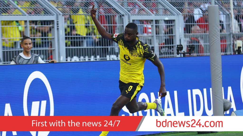 Dortmund ease past 10-man Heidenheim to go top of the Bundesliga