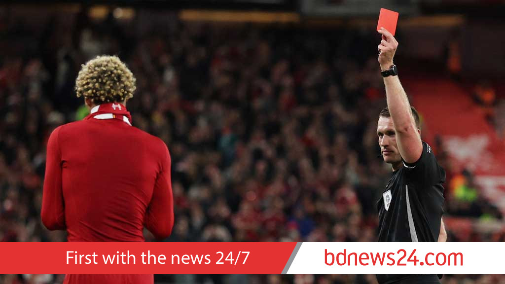 Liverpool boss Slot blasts 'stupid' Ekitike for red card after scoring