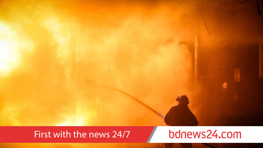 Russian attacks cut off power for 70,000 consumers in Chernihiv region, Ukraine says