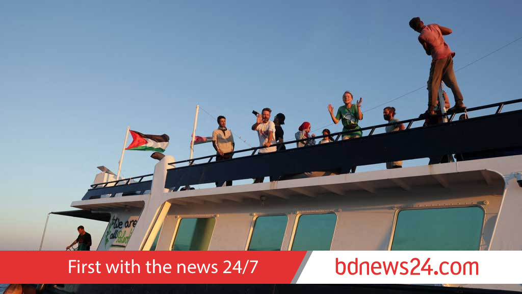 Gaza aid flotilla set to defy Israel as Italy urges compromise