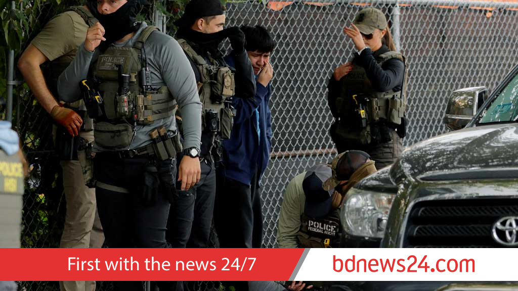 ICE tactics inflame tensions in New York, Chicago and other cities