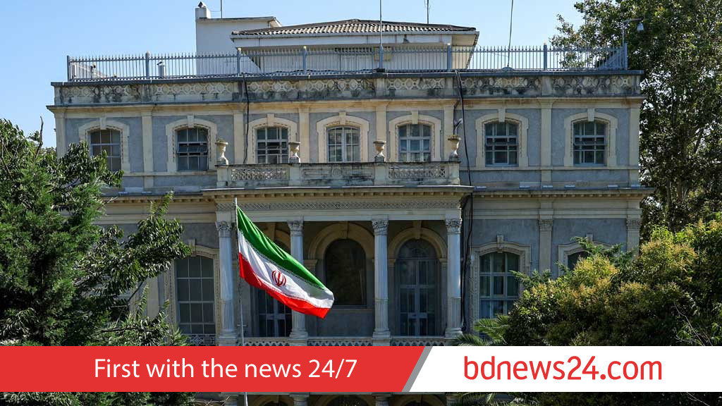 Iran says talks with E3 over return of UN sanctions will continue