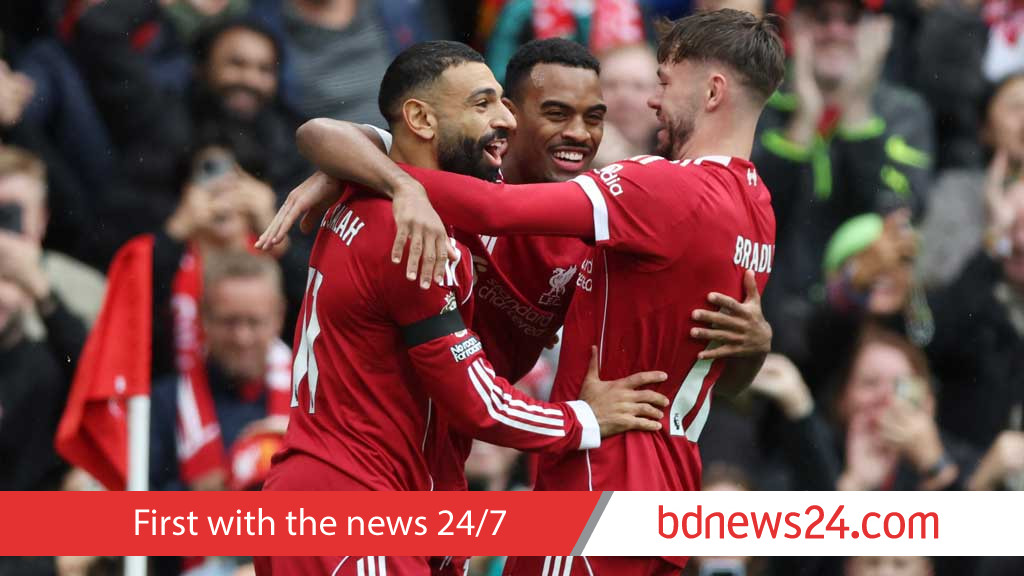 Liverpool hold on to beat Everton 2-1 in Merseyside derby