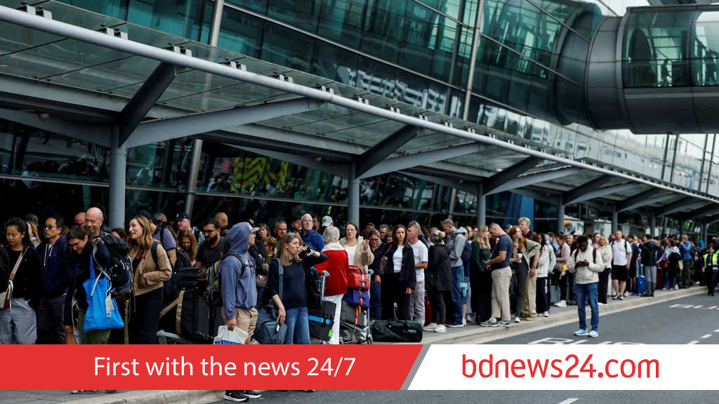 Dublin Airport terminal reopens after security incident