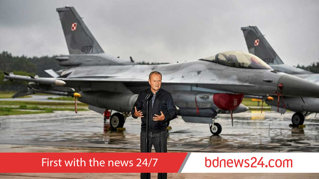 Poland scrambles jets, closes Lublin airport in 'preventative' move