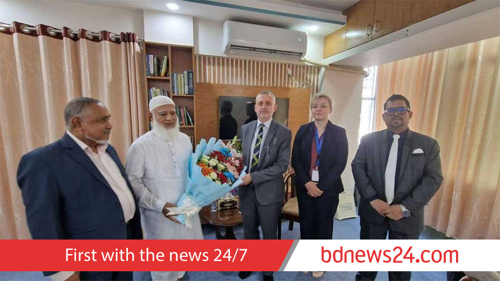 EU envoy holds talks with Jamaat chief in Dhaka