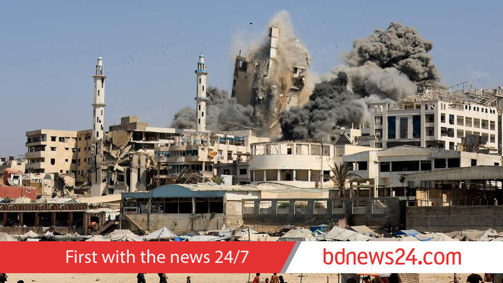 Israel says 'Gaza is burning' as it launches huge ground assault