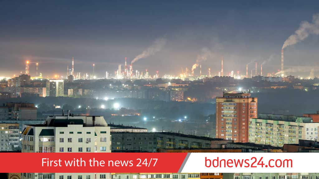 Ukraine attacks major Russian refinery with big drone assault