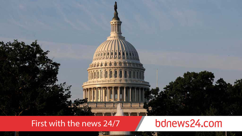 Trump, US Congress leaders to meet, try to avert government shutdown