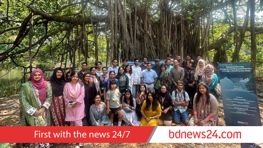 AIUB students join biodiversity walk at Dhanmondi Lake