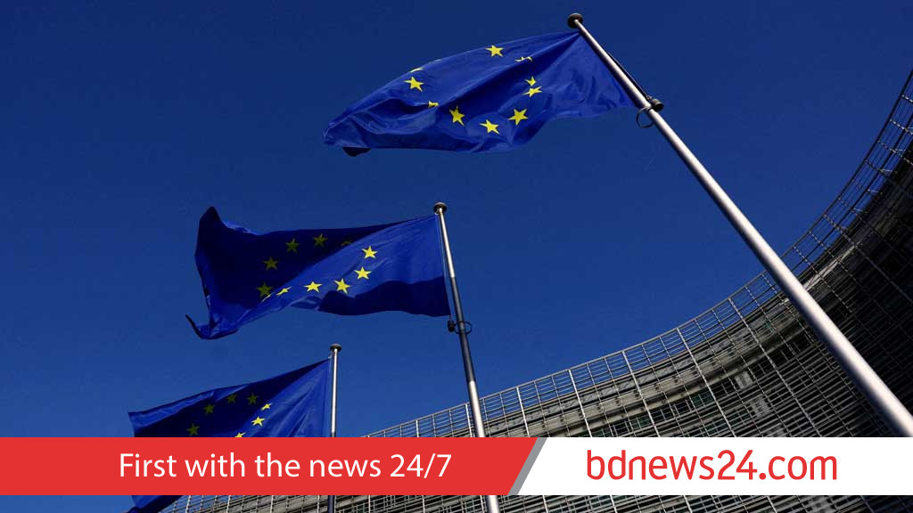 EU poised to approve fresh Russia sanctions: diplomats