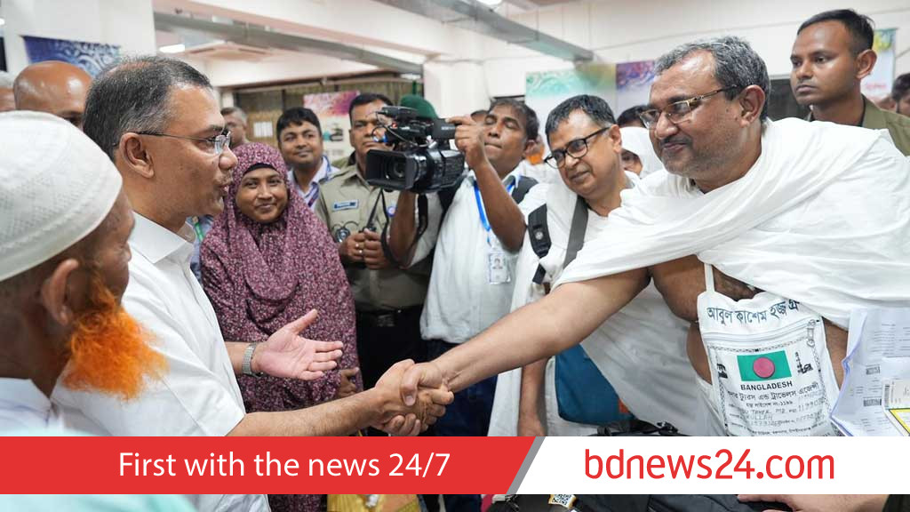 PM inspects Hajj camp, inaugurates Hajj flights