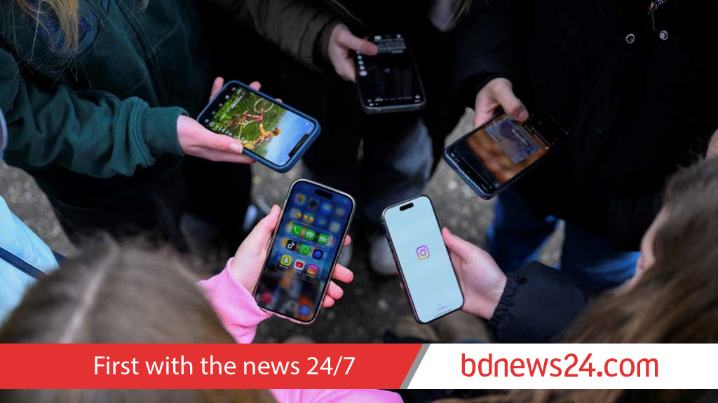 German ruling party backs social media limits for kids