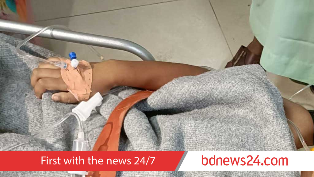 Teknaf child wounded by Myanmar gunfire dies