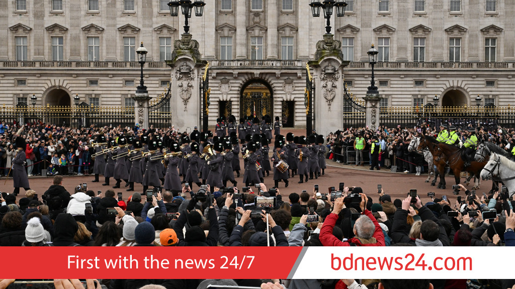 Police search royal mansion in king’s brother probe