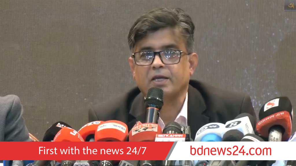 Press secretary posts asset details on Facebook