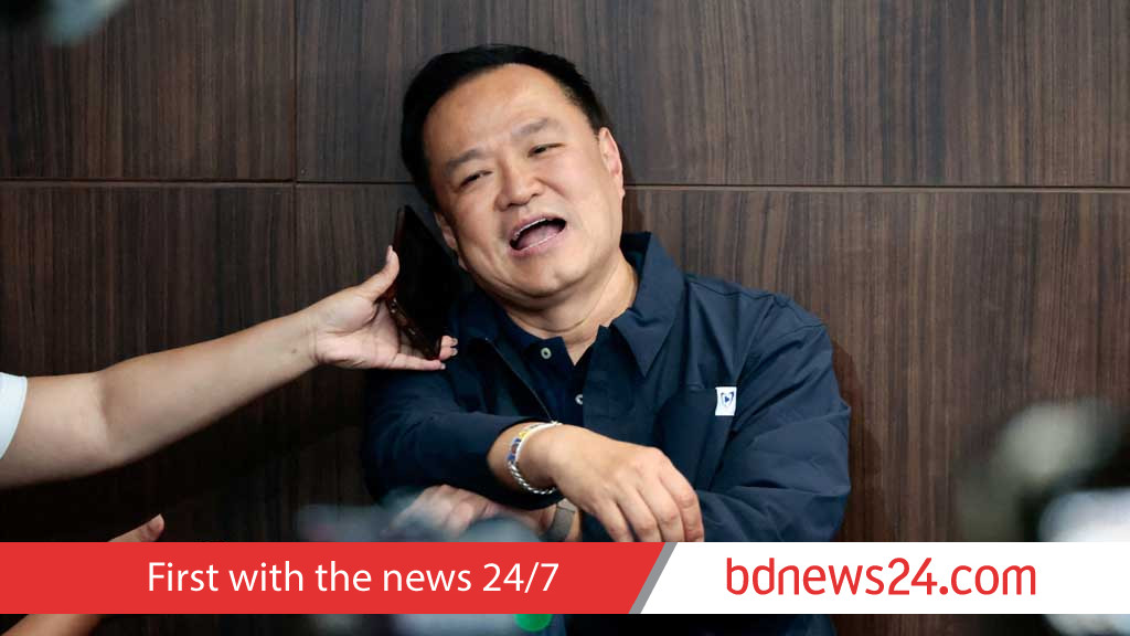 After win, Thailand's Bhumjaithai prepares for coalition talks