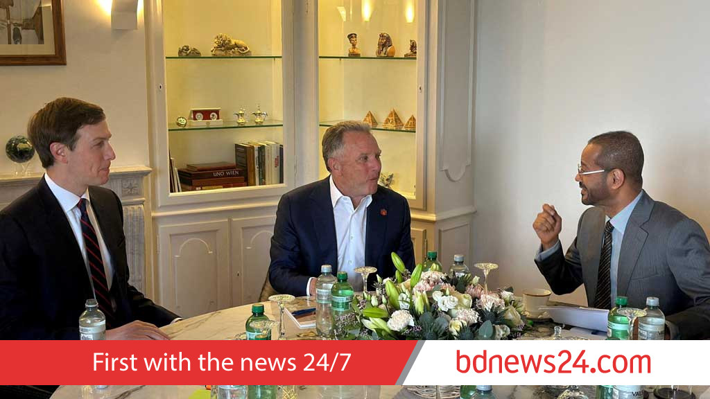 US envoys juggle two crisis talks, outcome in question