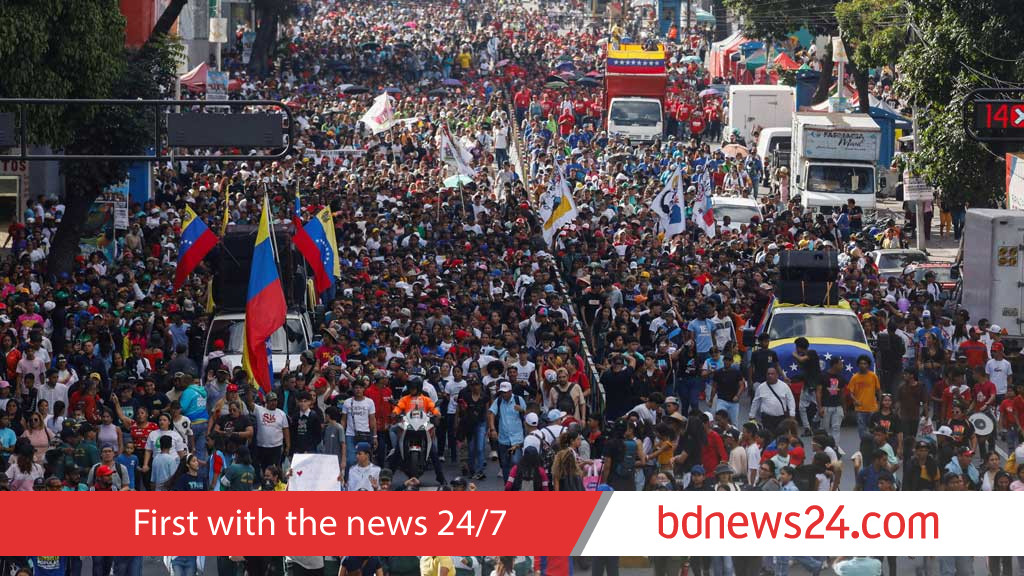 Distrust, desertions undermine Socialist Party grip on Venezuela