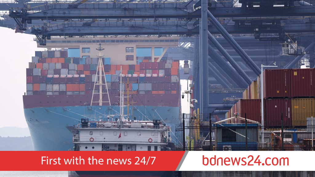 China slaps export controls on 20 Japanese firms