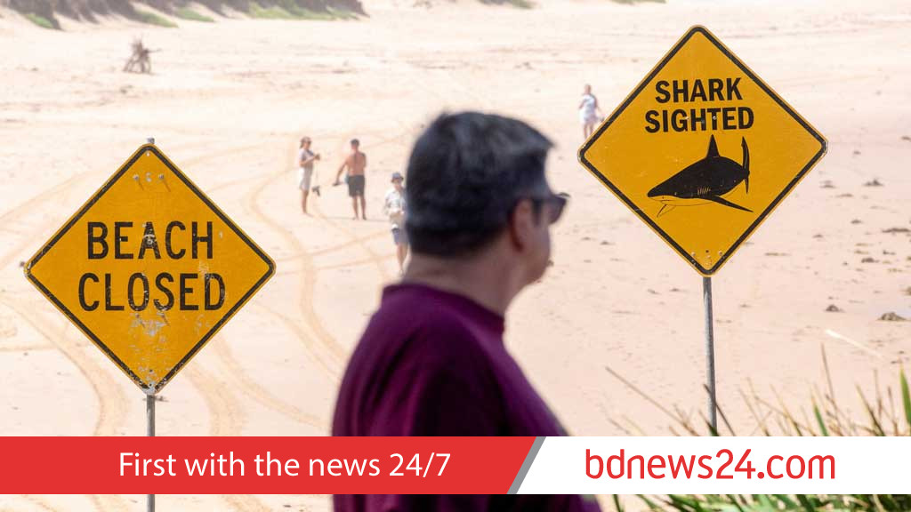 Shark fears close dozens of Australian beaches