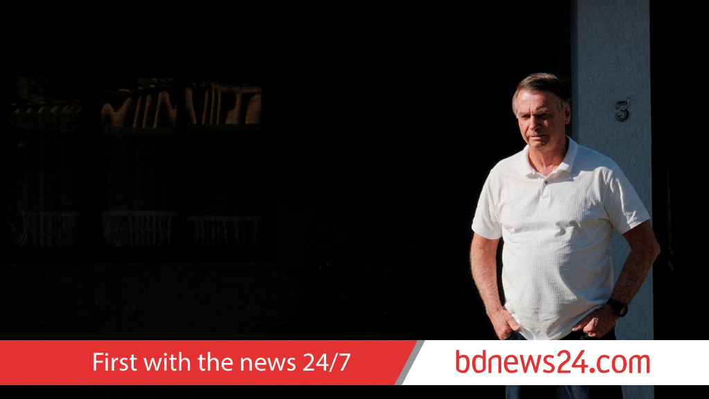 Bolsonaro awaits court approval to go to hospital